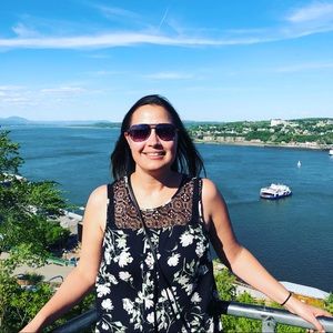 Meet your Posher, Nicole